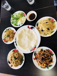 Eltham Takeaway and Eltham Restaurant Guide Restaurant Guide