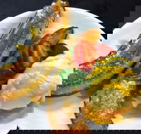 Lucky Thai  Lao Restaurant - Restaurant Guide