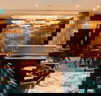 THE DEN - Restaurant Guide