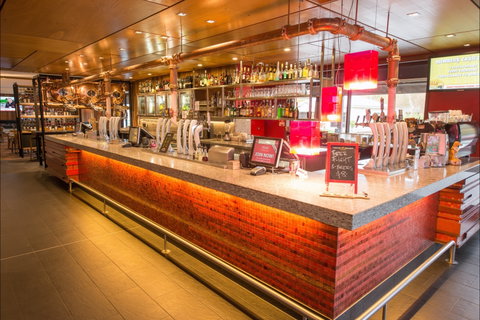 The Red Lion - Restaurant Guide 0