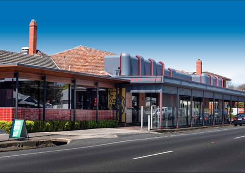 The Red Lion - Restaurant Guide 1