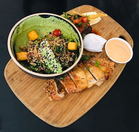 Black Squirrel - Restaurant Guide 0