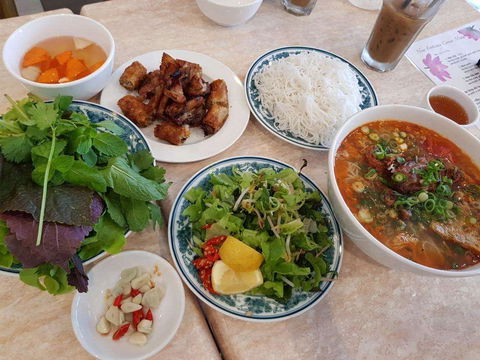 Bun Cha Co Dao - Restaurant Guide 0