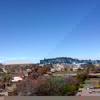 Custom Cater Cafe and Catering