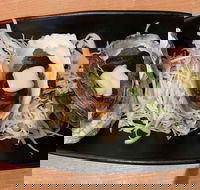 Momoco Sushi San - Restaurant Guide