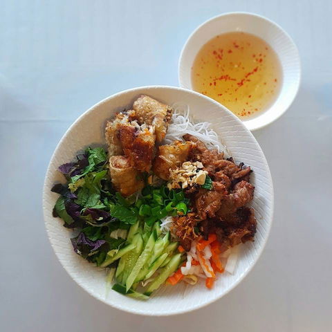 Pasteur Restaurant - Restaurant Guide 0