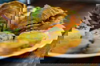 Palm Beach Takeaway and Palm Beach Restaurant Guide Restaurant Guide