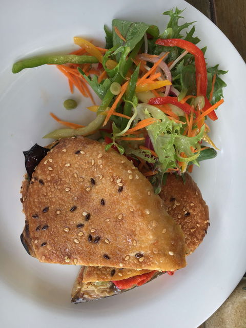 Front Paddock Cafe & Larder - Restaurant Guide 0