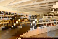 Halls Gap Takeaway and Halls Gap Restaurant Guide Restaurant Guide