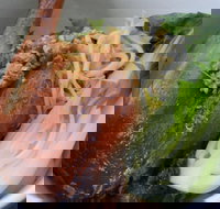 Green Paw Paw - Restaurant Guide