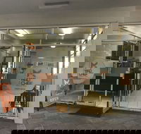 Mad Chef's Lunch Bar - Restaurant Guide