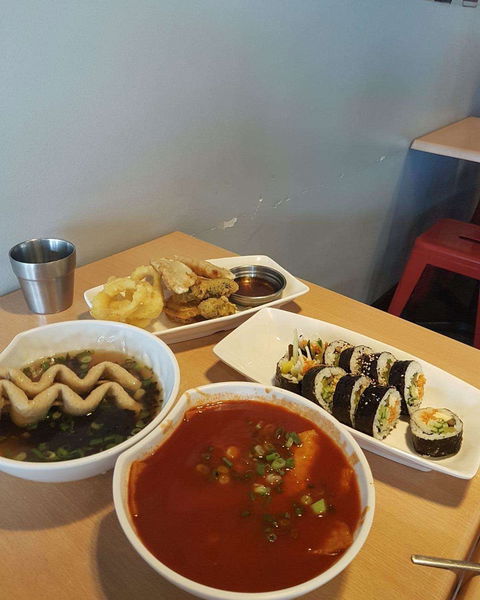 Mira's Korean Street Food - Restaurant Guide 0