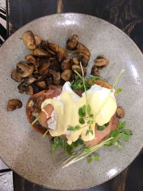 Rogue Valley Roasters - Restaurant Guide 0