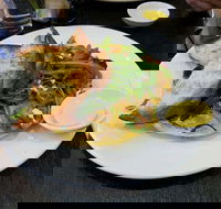 Cirque Cafe - Restaurant Guide