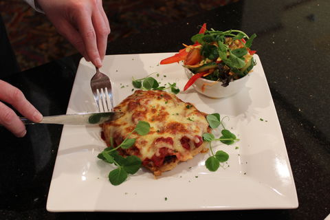 Commercial Club Albury - Restaurant Guide 1