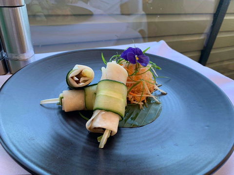 Echoes Restaurant - Restaurant Guide 0