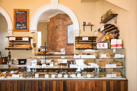 Le Peche Gourmand - Restaurant Guide 0
