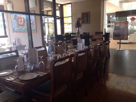 Maharaja's Lakeside - Restaurant Guide 0