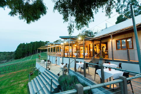 Mt Lofty Ranges Vineyard - Restaurant Guide 2