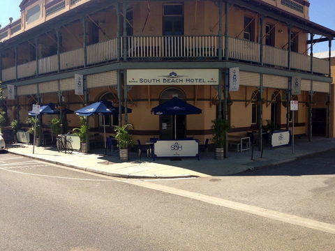 South Beach Hotel - Restaurant Guide 0