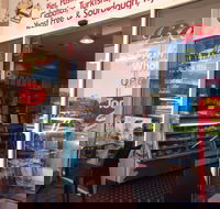 Tony Tran Bakery - Restaurant Guide