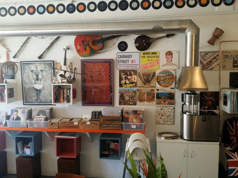 Brewster's Gallery Cafe - Restaurant Guide 0