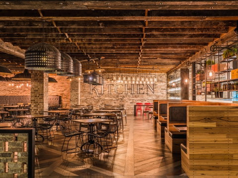 Collegians - Restaurant Guide 1