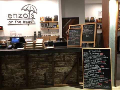 Enzo's On The Beach - Restaurant Guide 1