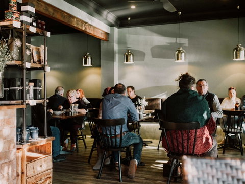 The Autumn Rooms - Restaurant Guide 1
