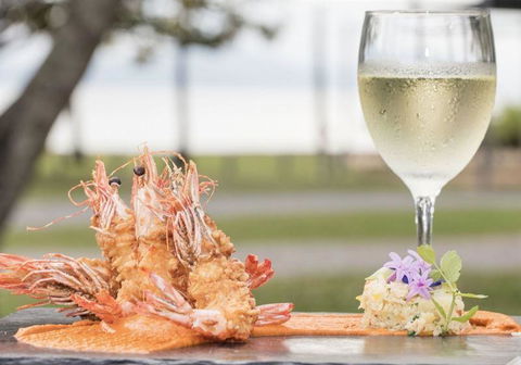 Salsa Bar & Grill - Restaurant Guide 6