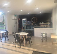Avenue Perk - Restaurant Guide