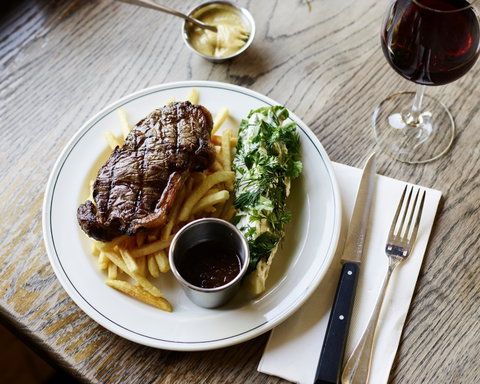 Builders Arms Hotel - Restaurant Guide 1