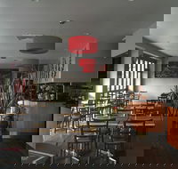 Busy Bee Takeaway  Cafe - Restaurant Guide
