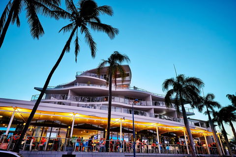 The Bayswater Bar And Grill - Restaurant Guide 0