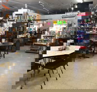 Wallaroo Treasures and Treats Cafe - Restaurant Guide