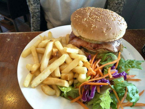Buck's Diner - Restaurant Guide 0