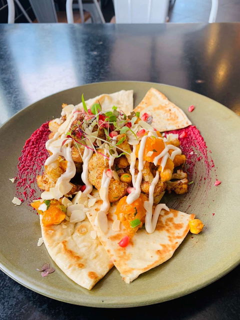 Cafe El's - Restaurant Guide 0