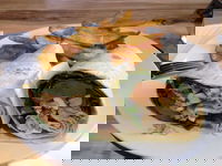 Bowen Takeaway and Bowen Restaurant Guide Restaurant Guide