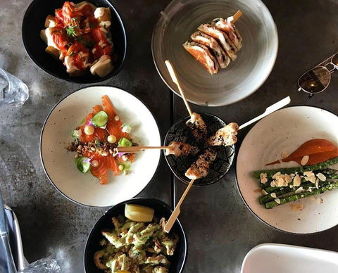 Stowaway Bar - Restaurant Guide 0