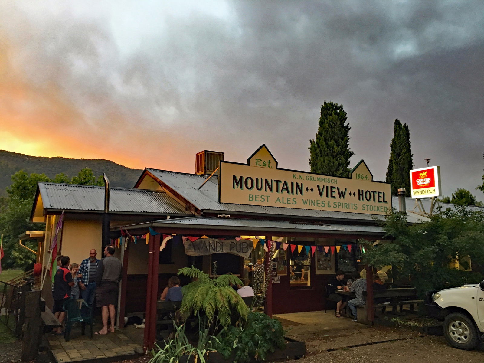 Wandiligong VIC Restaurant Guide