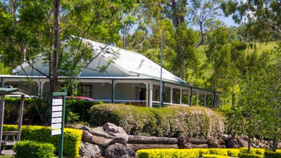 Laravale QLD Restaurant Guide