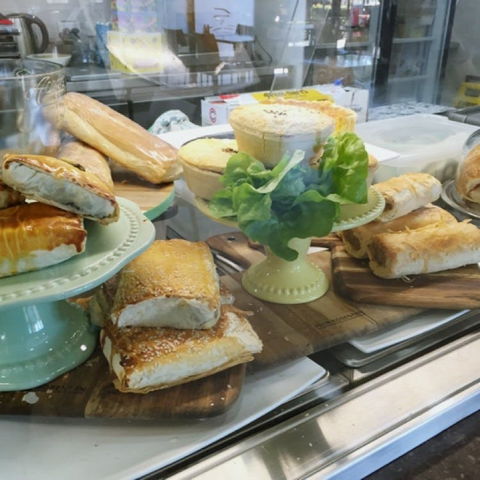Cafe McKels - Restaurant Guide 0