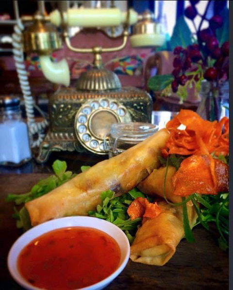 Catch22 Tapas & Cocktail Lounge - Restaurant Guide 0