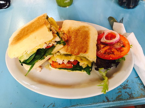 Star Hotel - Restaurant Guide 0