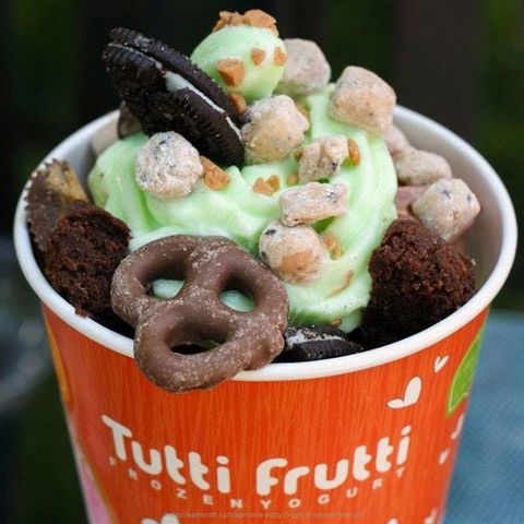 Tutti Frutti Frozen Yogurt - Upper Mount Gravatt - Restaurant Guide 0