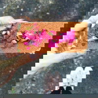 Trafalgar Takeaway and Trafalgar Restaurant Guide Restaurant Guide