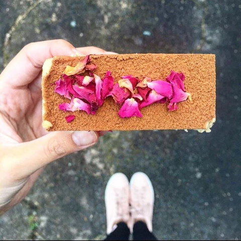 Deb's Bakehouse - Restaurant Guide 0
