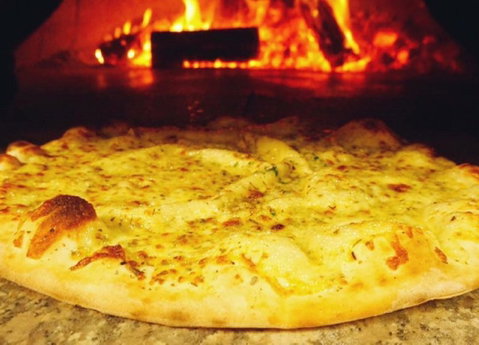 Heat Woodfired Pizza Bar - Restaurant Guide 1