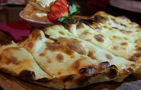 Heat Woodfired Pizza Bar - Restaurant Guide 2