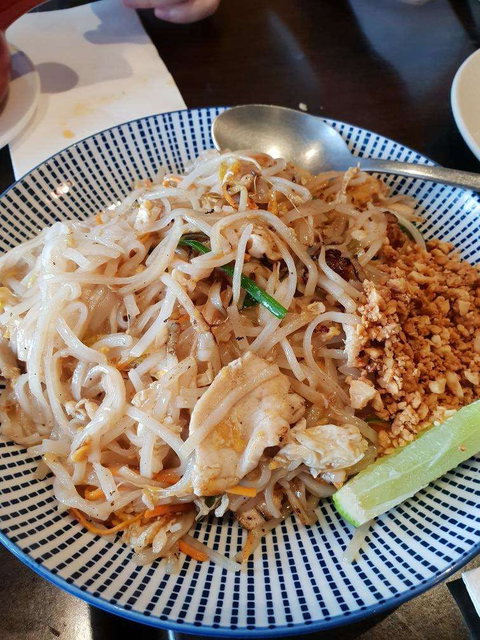 Cilantro Thai Kitchen - Restaurant Guide 0